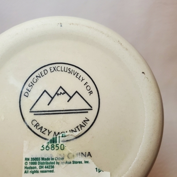 Crazy Mountain Glazed Pottery Crock Candle / Potpourri Holder. - Picture 7 of 9